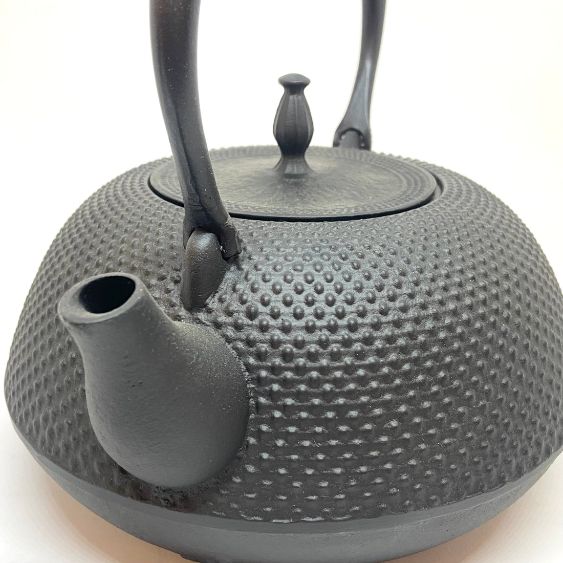 Tetsubin - Arare - Rattan Handle - 1.4L