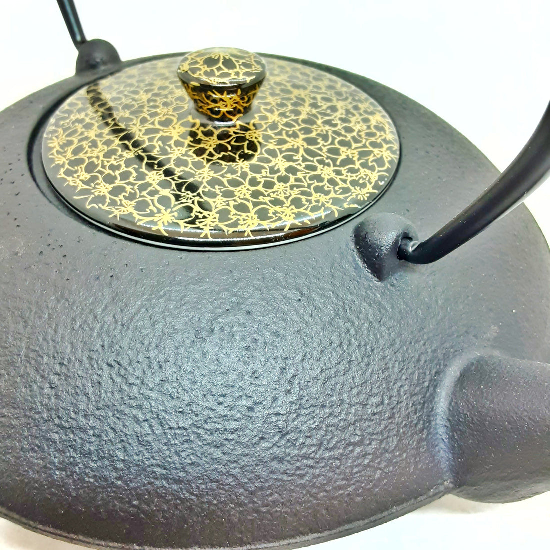 Cast Iron Teapot with Ceramic Lid -Sakura- T0137