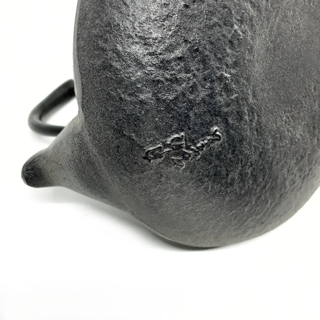 Cast Iron Teapot with Ceramic Lid-Pine and Cranes